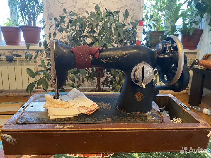 Швейная машинка