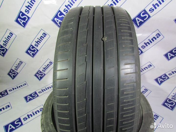 Yokohama BluEarth AE50 235/45 R17 117D