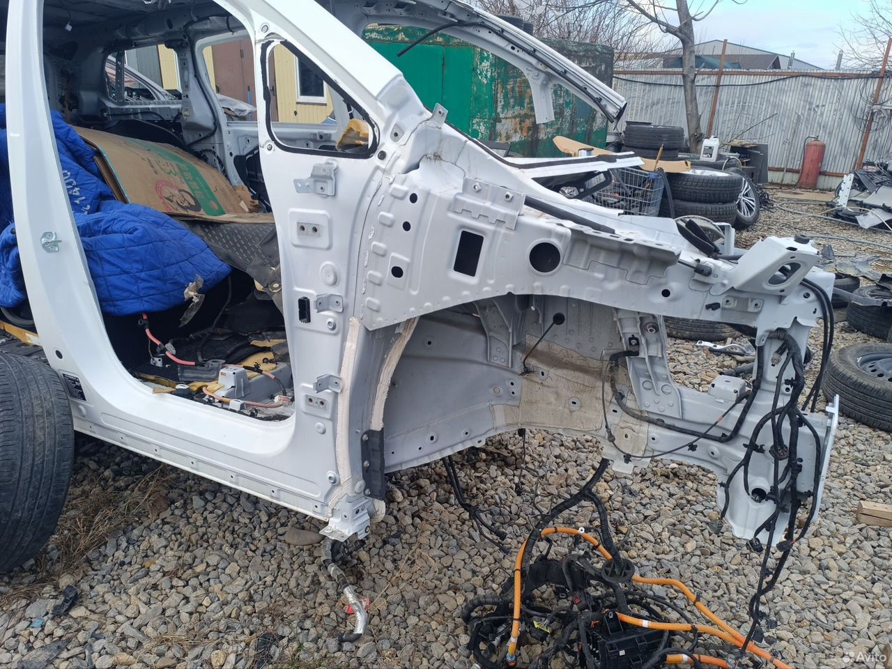 Лонжерон правый четверть Voyah Dream