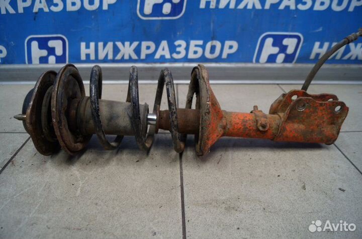 Амортизатор передний правый Mitsubishi Lancer 5 CB