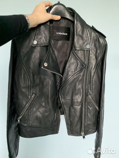 Женская кожаная куртка
