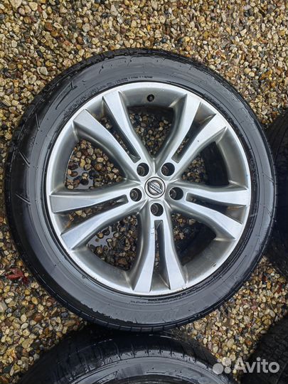 Колеса в сборе R20 Nissan лето