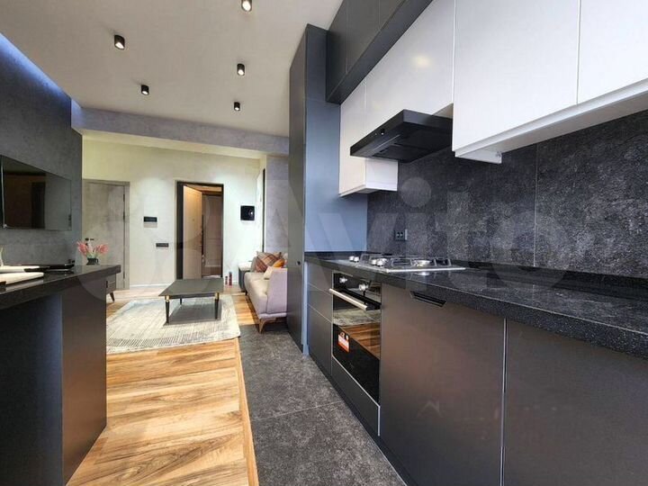 1-к. квартира, 42 м², 7/18 эт.