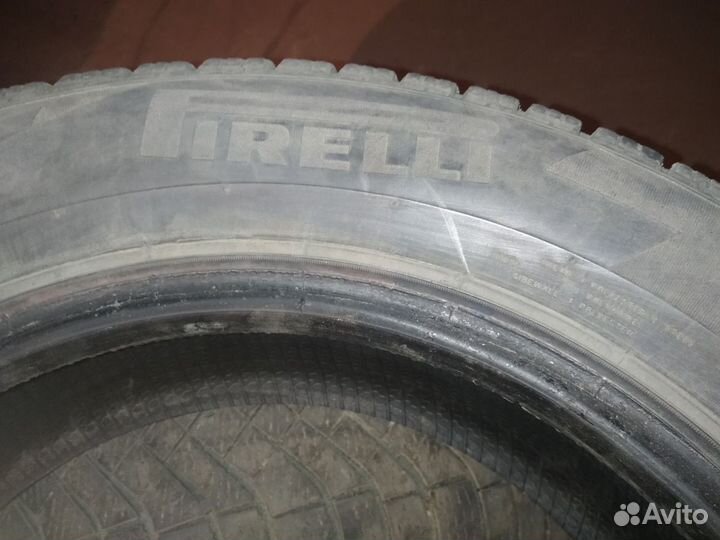 Pirelli Ice Zero FR 185/65 R15