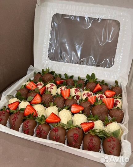 Клубника в шоколаде в подарок в Самаре