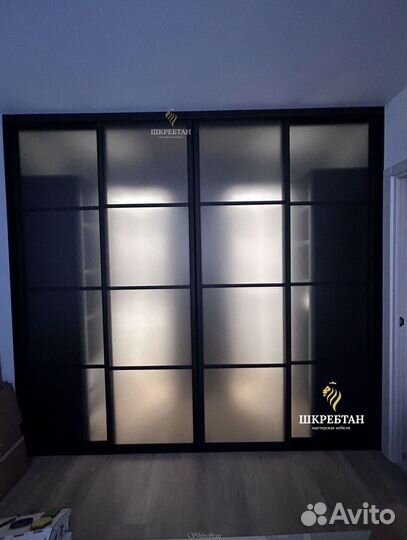 Межкомнатные алюминиевые перегородки и двери