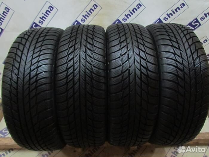 Bridgestone Blizzak LM-001 205/60 R17 86P