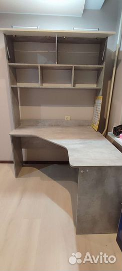 Мебель стенка со столом бу