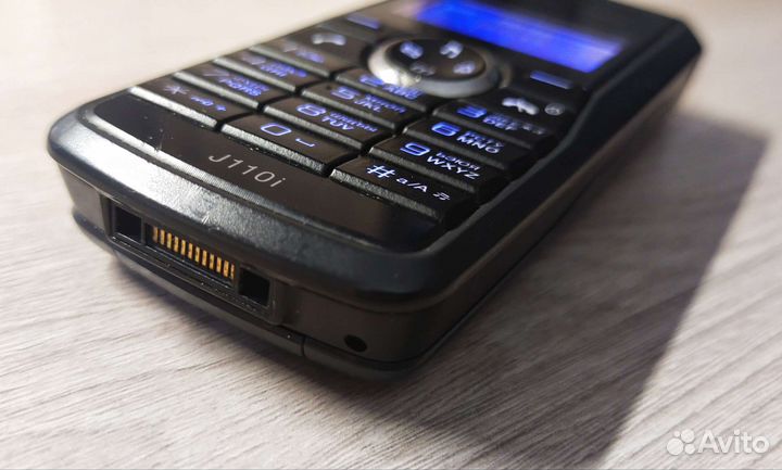 Телефон Sony ericsson