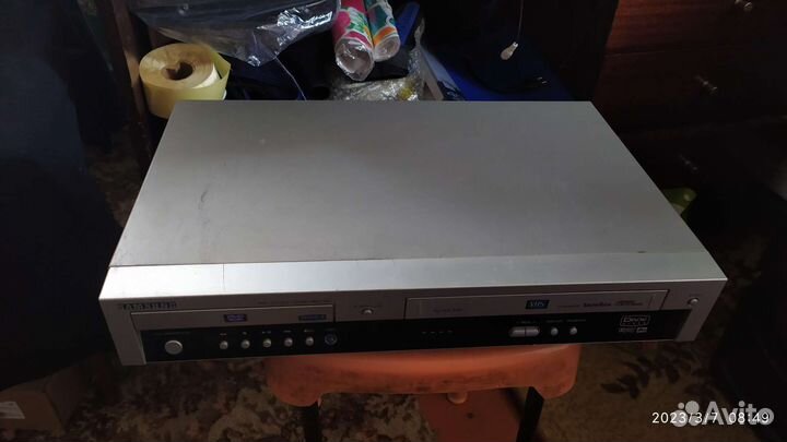 Комбайн Dvd+VHS Samsung