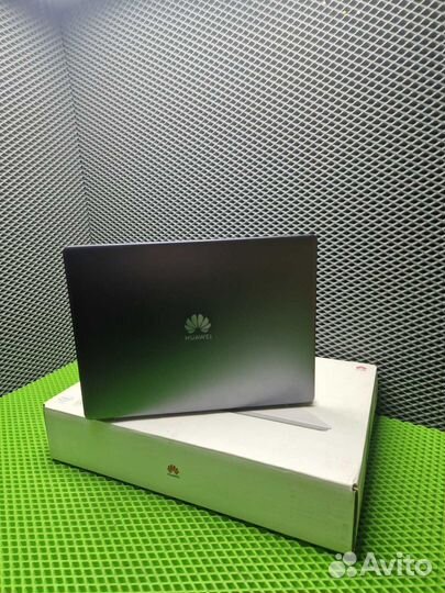 Ноутбук huawei Intel i5 8-th