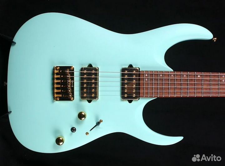 Электрогитара Ibanez + Аксессуары