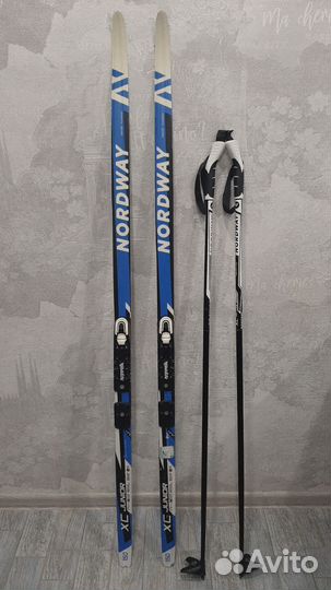 Беговые лыжи и ботинки