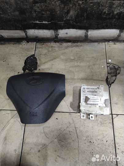 Подушка безопасности водителя Hyundai Getz