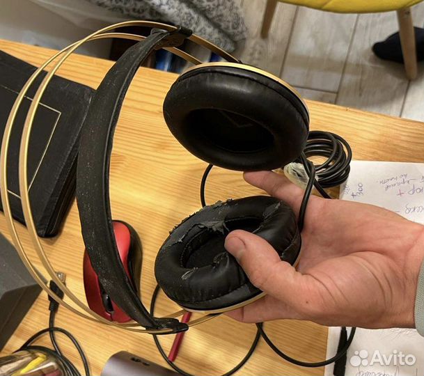 Наушники AKG K92