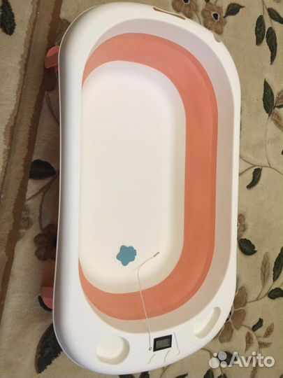 Ванночка для купания новорожденного