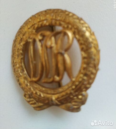 Значок времён ссср,зарубежные страны