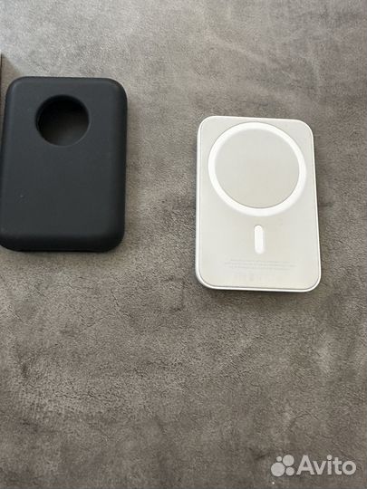 Apple magsafe battery pack
