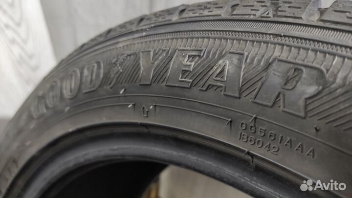 Goodyear Ice Navi 7 215/45 R17