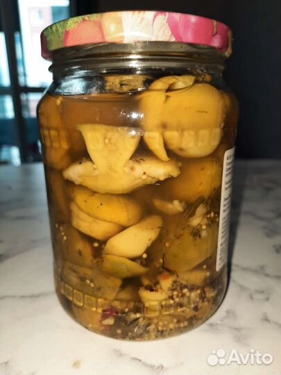 Грибы боровики (белые) маринованные