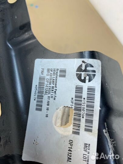 Рамка Фары Левая Opel Astra J (2009-2012)