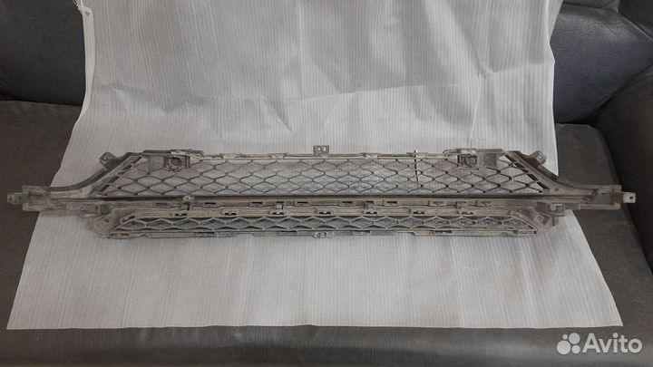 LADA Vesta NG 2022 решетка переднего бампера