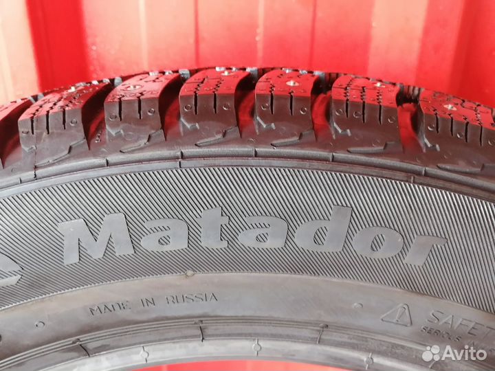 Matador MP 30 Sibir Ice 2 215/55 R17