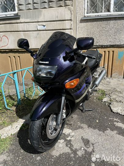 Продам Kawasaki zzr400-2