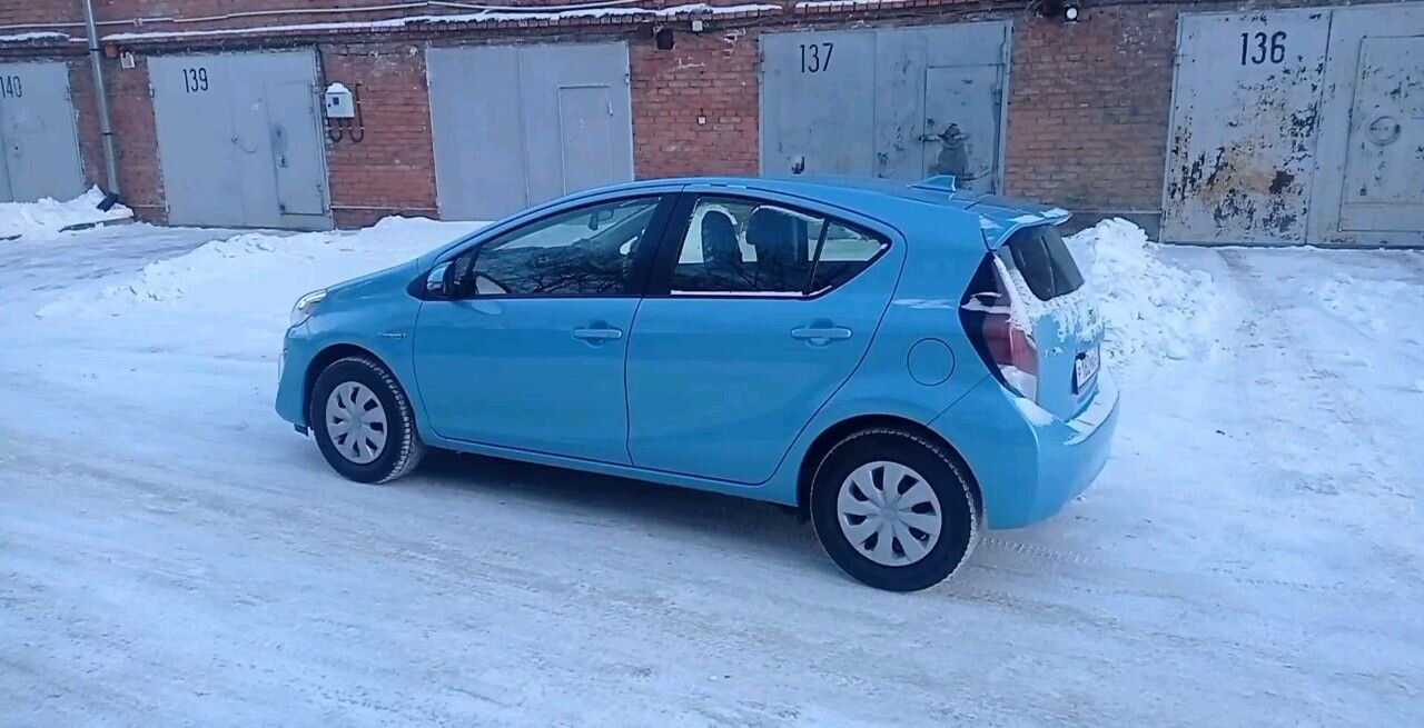 Toyota Aqua: фото владельца