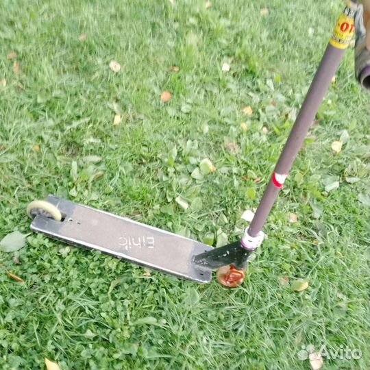 Трюковой самокат