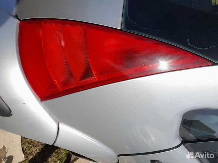 Задняя правая фара ситроен с3