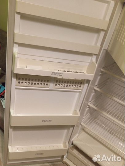 Холодильник рабочий бу