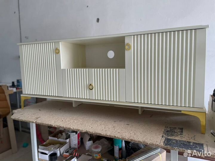 Тумба под тв