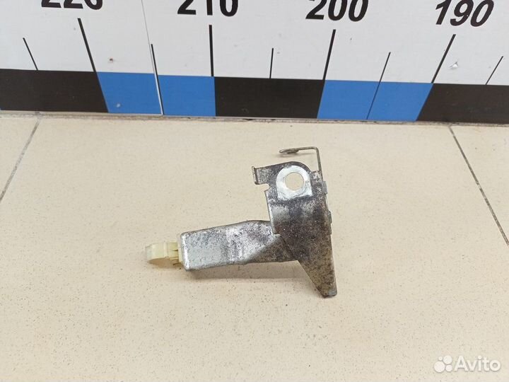 Кронштейн (сопут. товар) RAV 4 2013