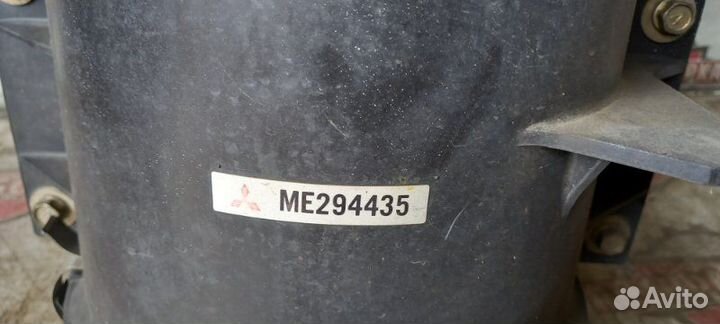 Корпус воздушного фильтра Mitsubishi Fuso Canter