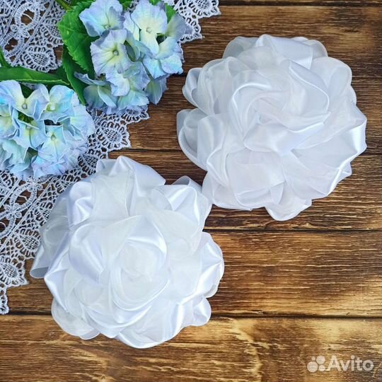 Большие школьные банты