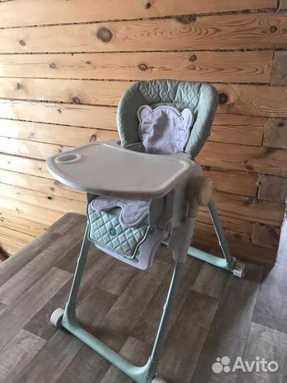 Детский стульчик для кормления
