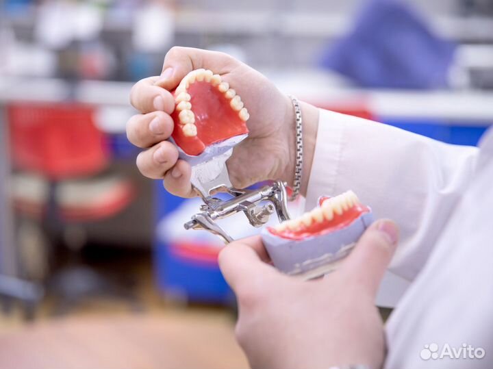 Зубные протезы. Ремонт и изготовление новых