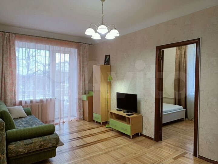 2-к. квартира, 50 м², 2/3 эт.