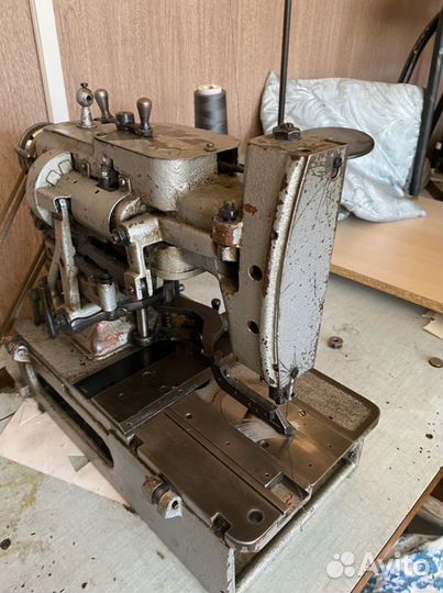 Петельная машина