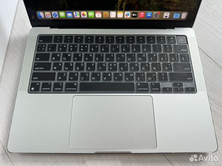 Macbook Pro 14 M3 8/512Gb Silver 100 акб