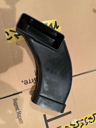 Воздуховод воздушного фильтра Hyundai ix35