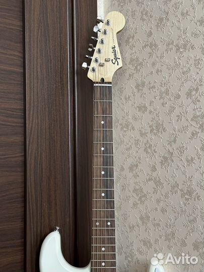 Электрогитара fender squier bullet Stratocaster
