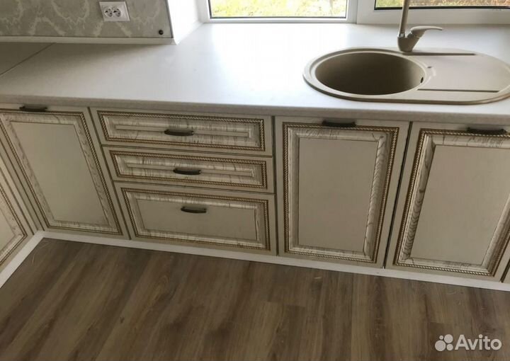 Кухня на заказ прямая