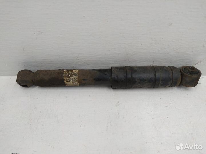 Амортизатор задний