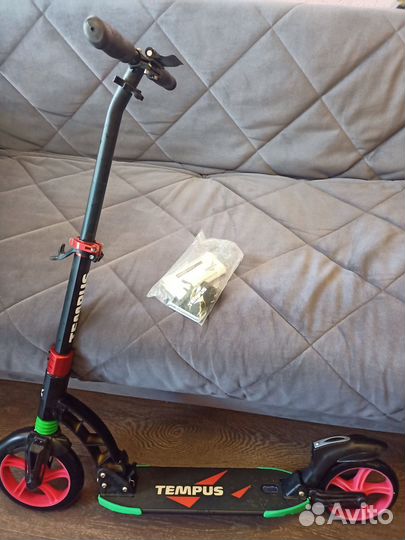 Самокат складной Tempus 230 HT-2023