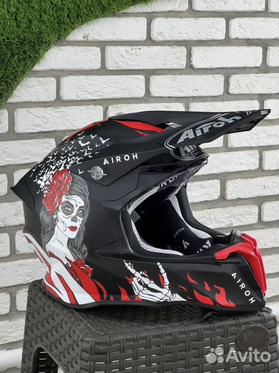 Мотошлем кроссовый Airoh Twist 2.0 helmet + очки