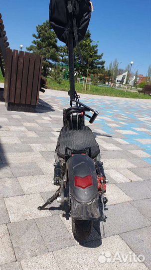 Электросамокат Kugoo M4