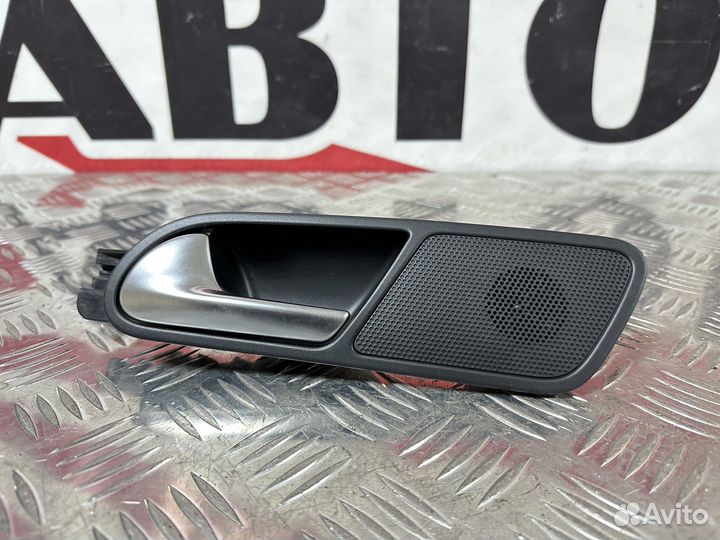 Volkswagen Tiguan NF Задняя левая рука