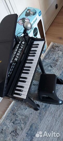 Рояль, пианино с микрофоном детский Winfun